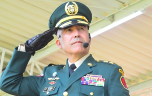 General del Ejército es retirado del cargo en medio de investigaciones por su posible responsabilidad en ‘falsos positivos’